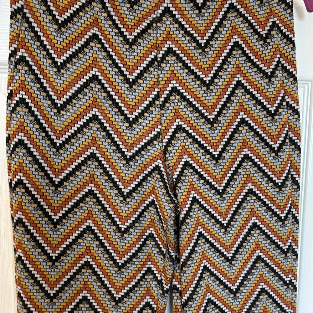 Urban outfitters Bryan pull on flare Chevron Patterned Women's Pants - Picture 4 of 9